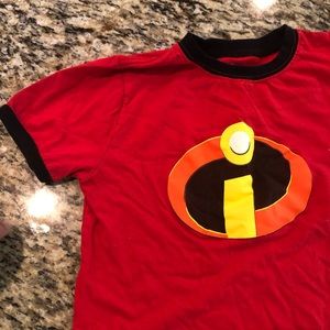 Incredibles Disney Tshirt adukt girl